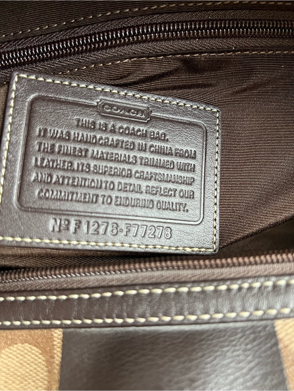 COACH HERITAGE STRIPE WEEKENDER DUFFEL BAG - Picture 2 of 9